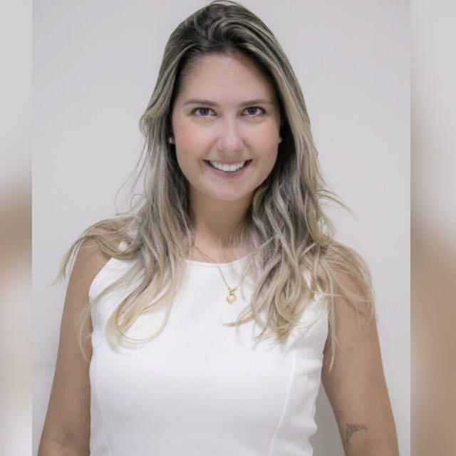 Aline Telles